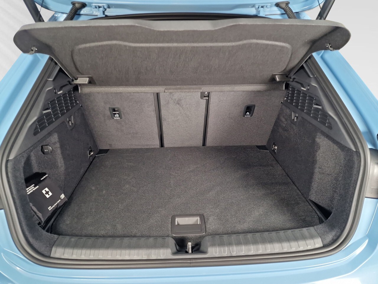 Image about Audi A3 Sportback TFSI e S line 45 TFSI e S tronic