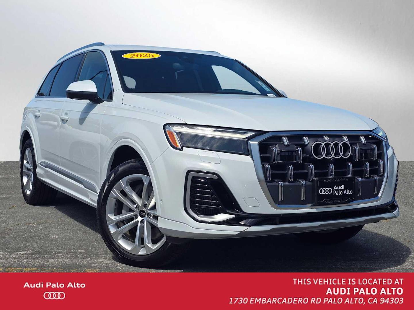 2025 Audi Q7 55 Premium Plus quattro Tiptronic's photo
