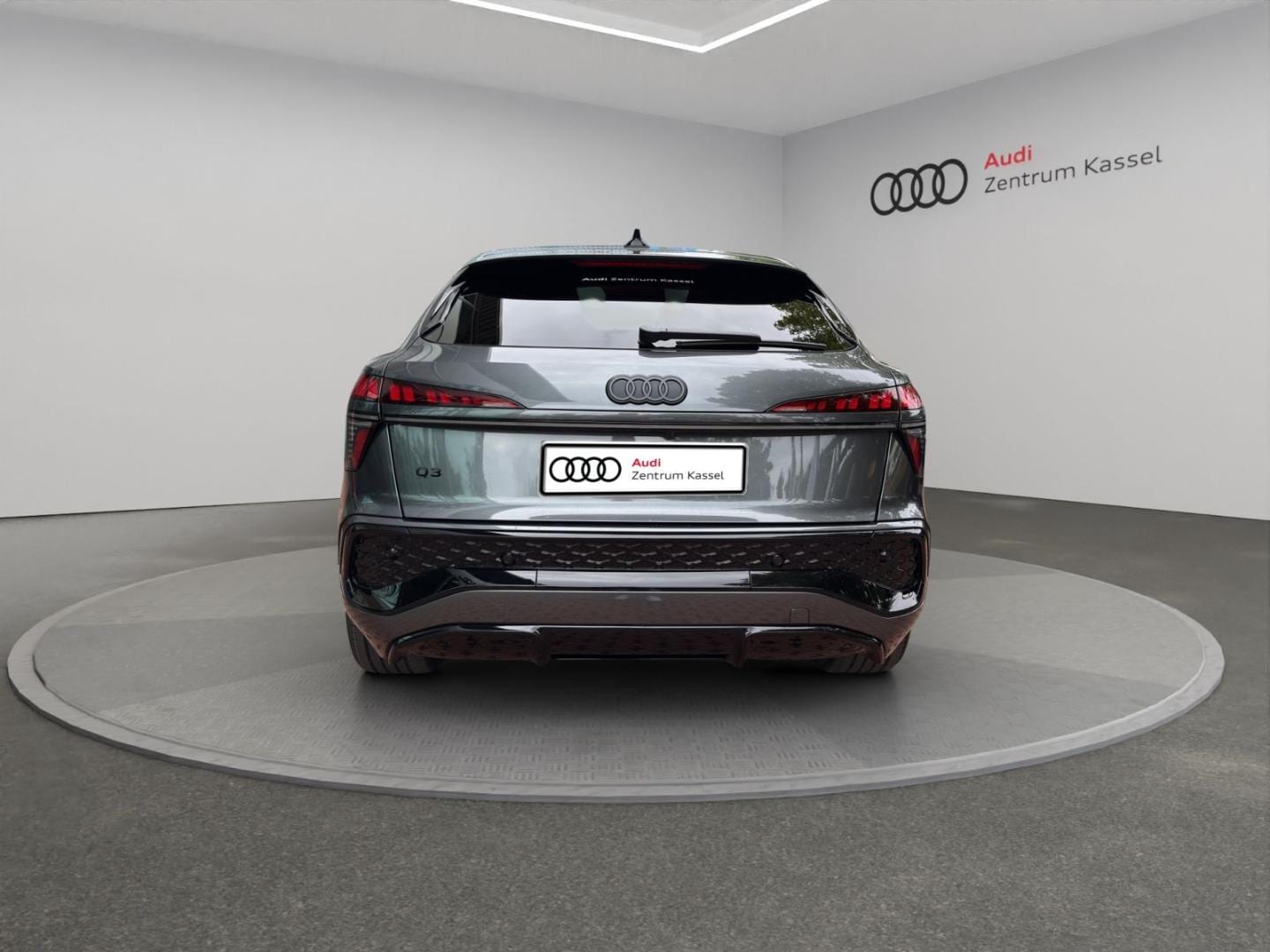 Bild über Audi Q3 Sportback TFSI 110 kW S tronic - für weitere Informationen kontaktieren Sie den Audi Partner