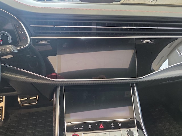 2026 Audi SQ7 Prestige - Photo 11