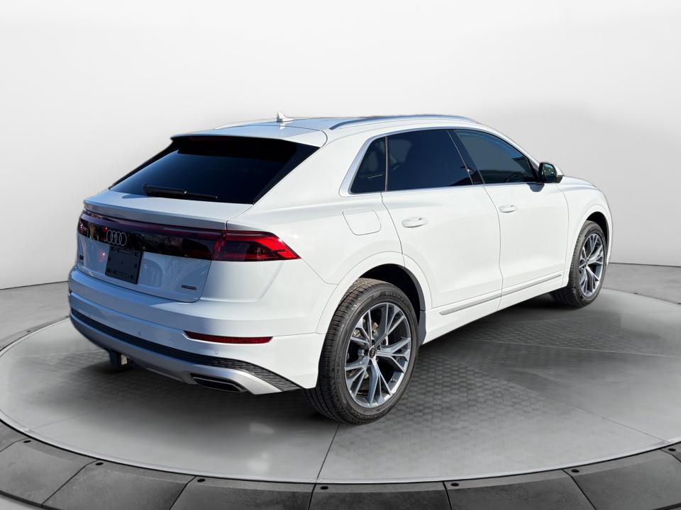 2026 Audi Q8 Premium - Photo 7