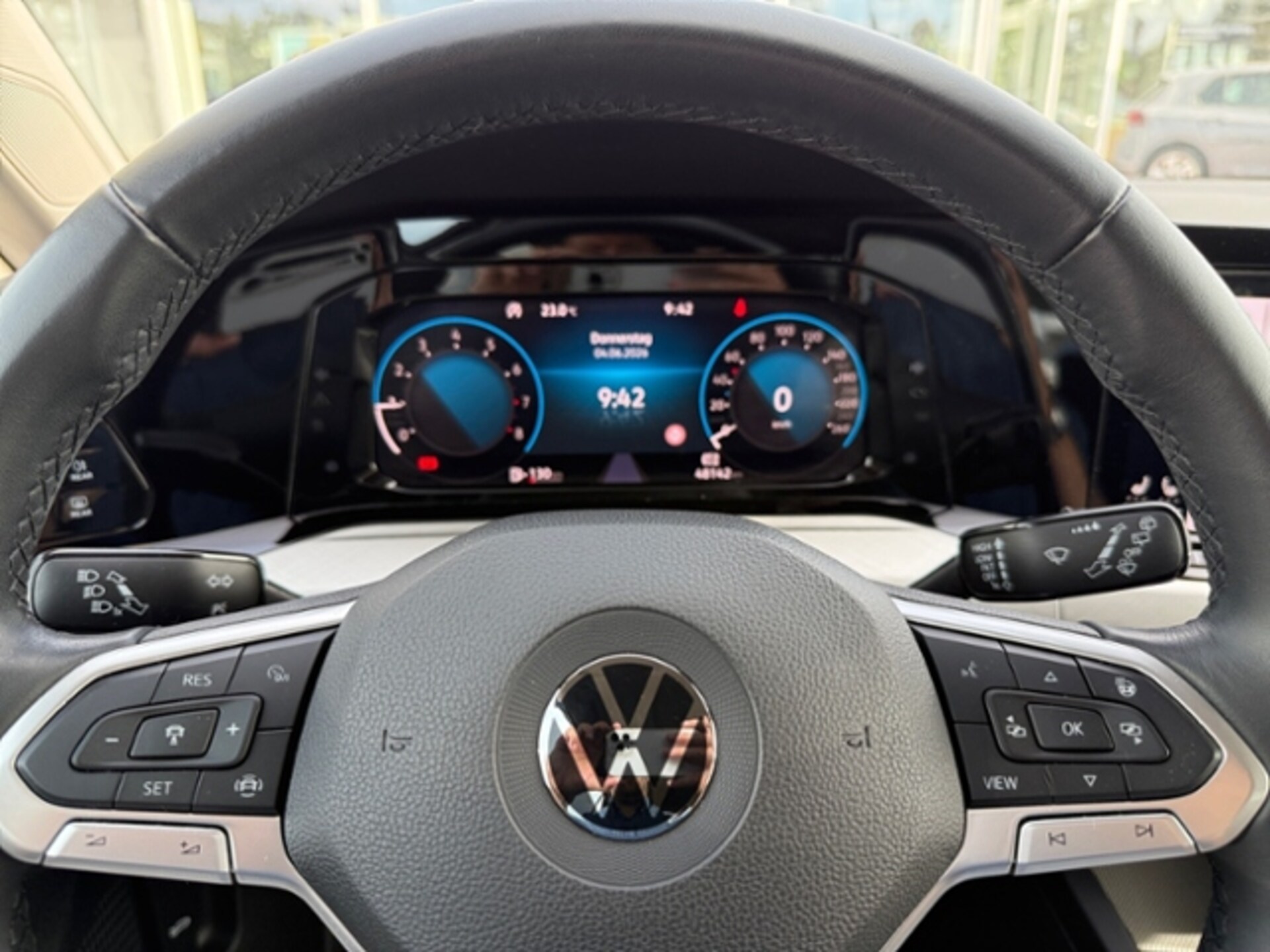 Volkswagen Golf Life