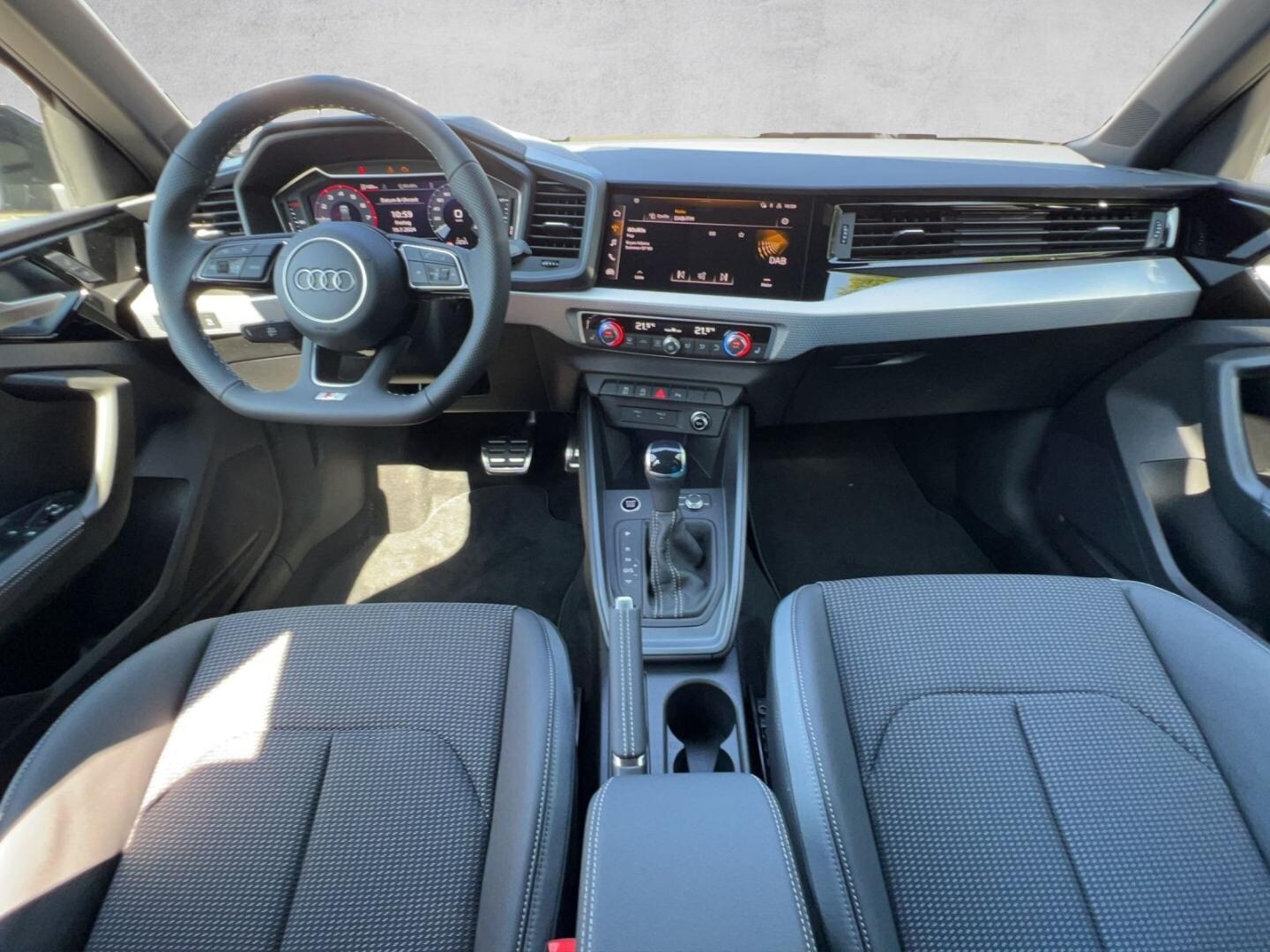 Bild über Audi A1 Sportback advanced 30 TFSI S tronic - für weitere Informationen kontaktieren Sie den Audi Partner