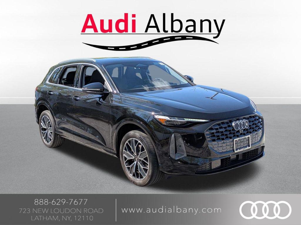 2025 Audi Q5 40 Premium Plus's photo