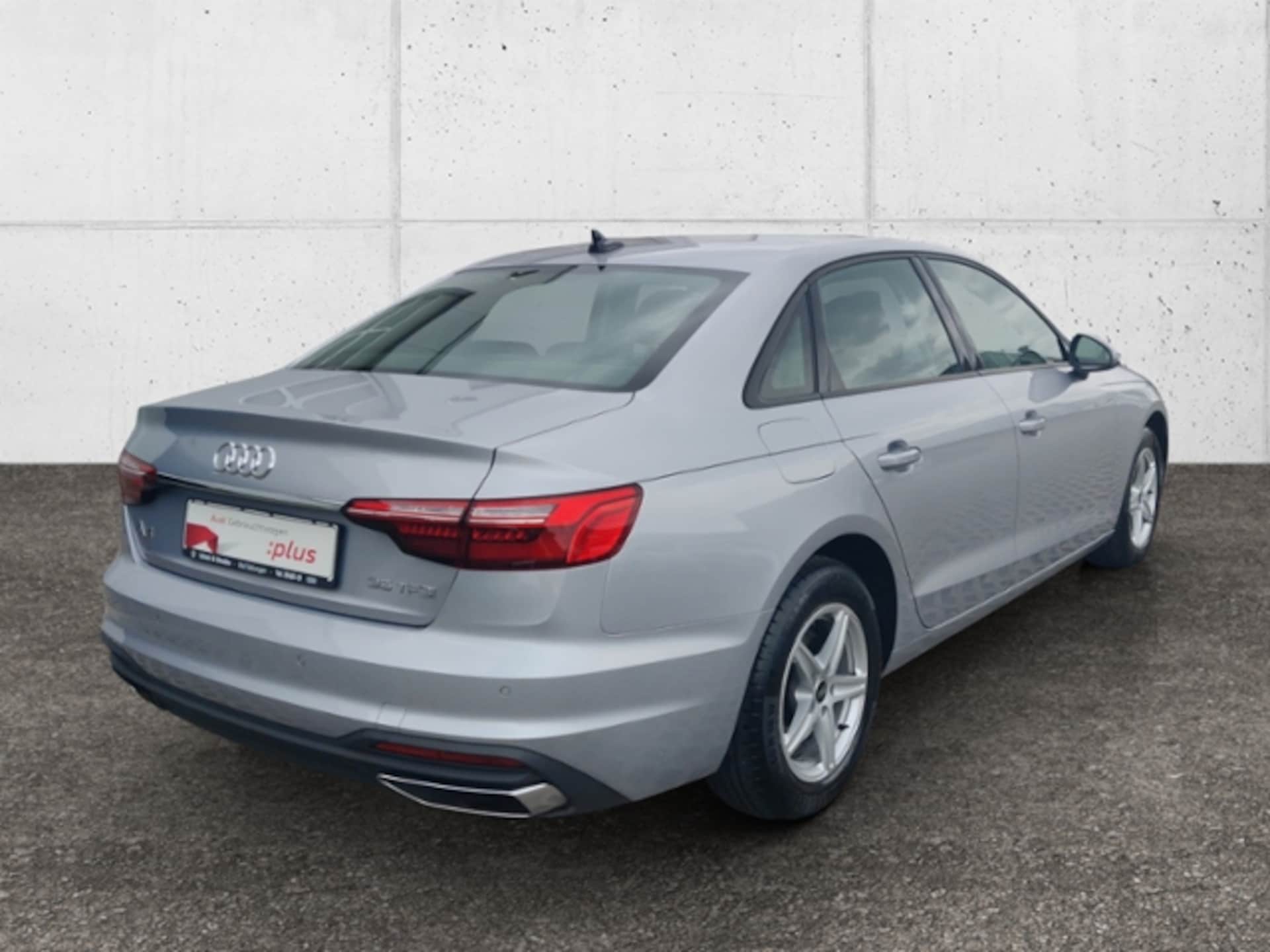 Audi A4 Limousine