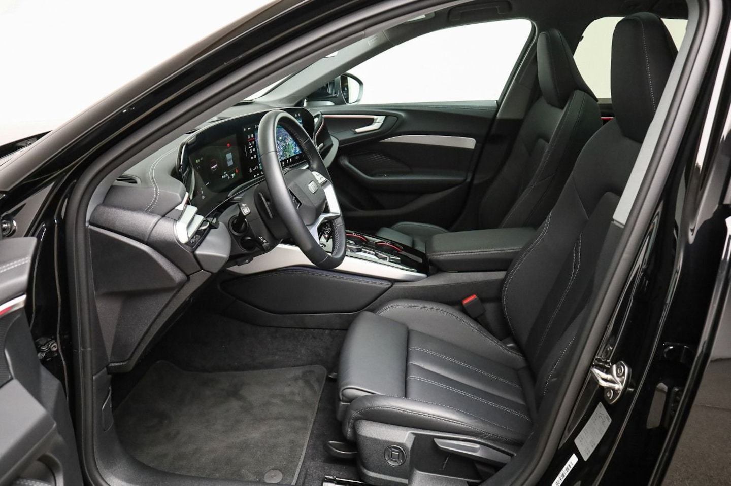 Bild über Audi A5 Avant TDI quattro 150 kW S tronic - für weitere Informationen kontaktieren Sie den Audi Partner