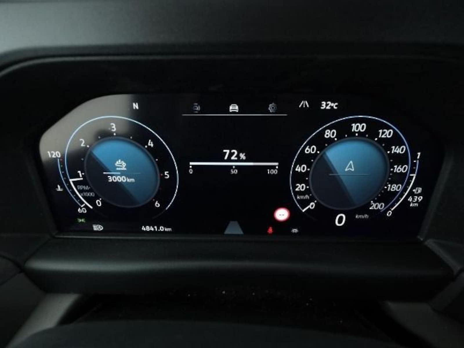 Volkswagen Transporter Kasten langer Radstand – Bild 6