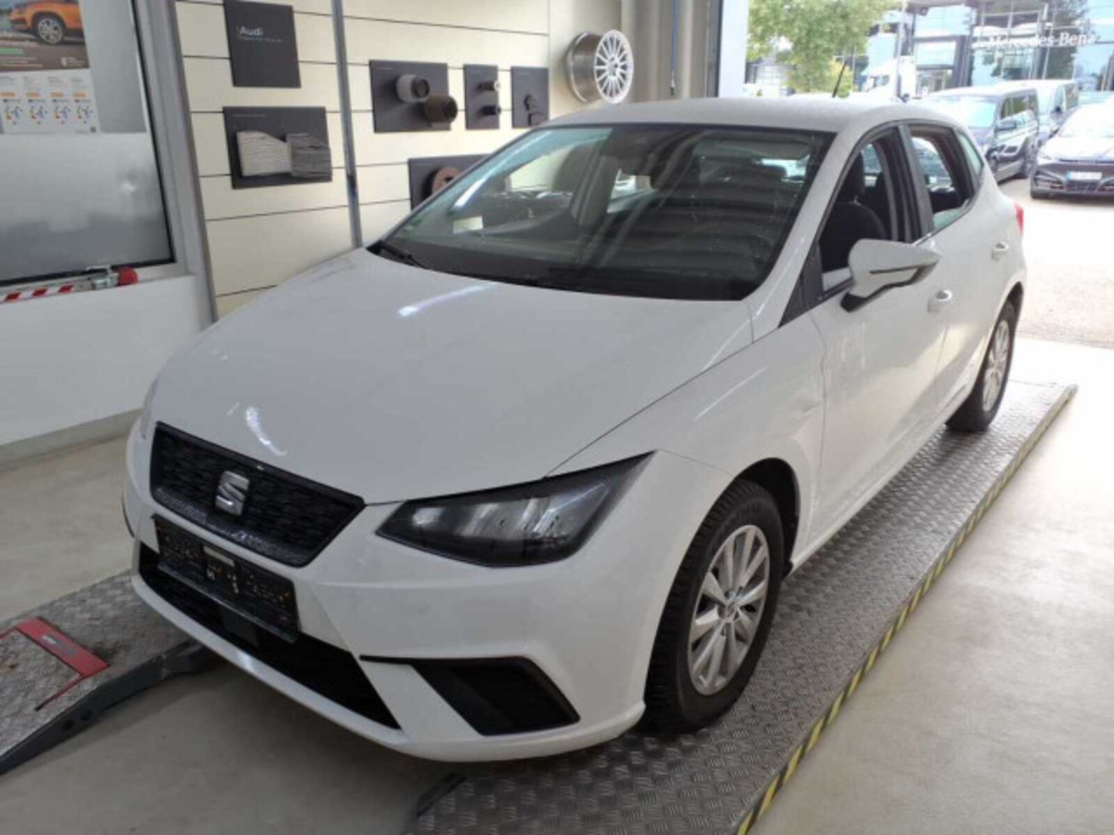 SEAT Ibiza – Bild 2