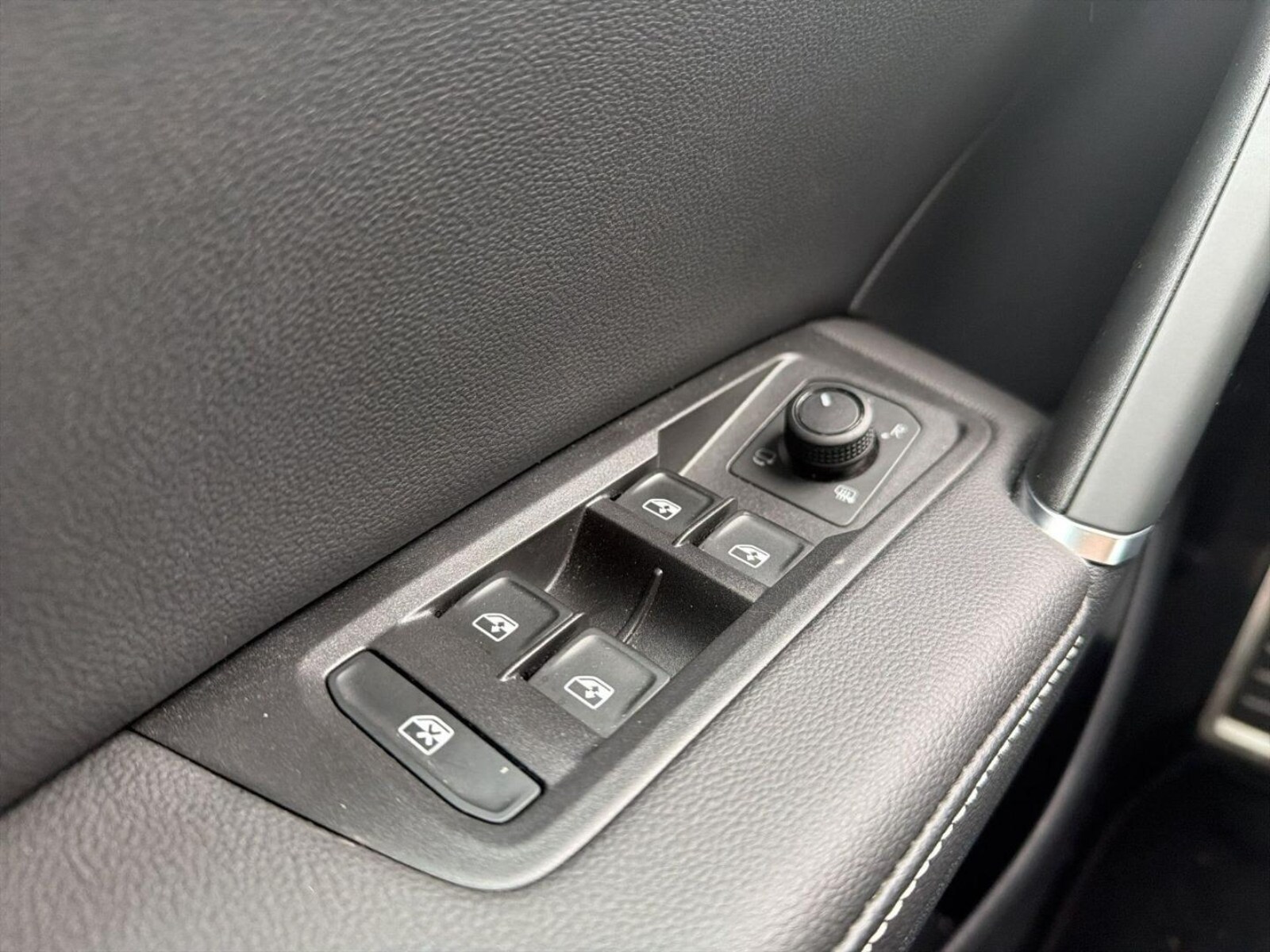 Volkswagen Touran – Bild 16