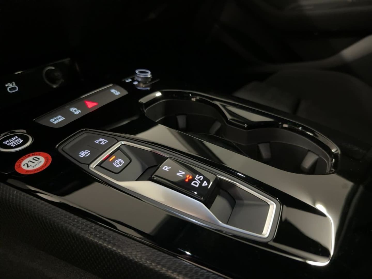 Bild über Audi A5 Avant TFSI S tronic - für weitere Informationen kontaktieren Sie den Audi Partner