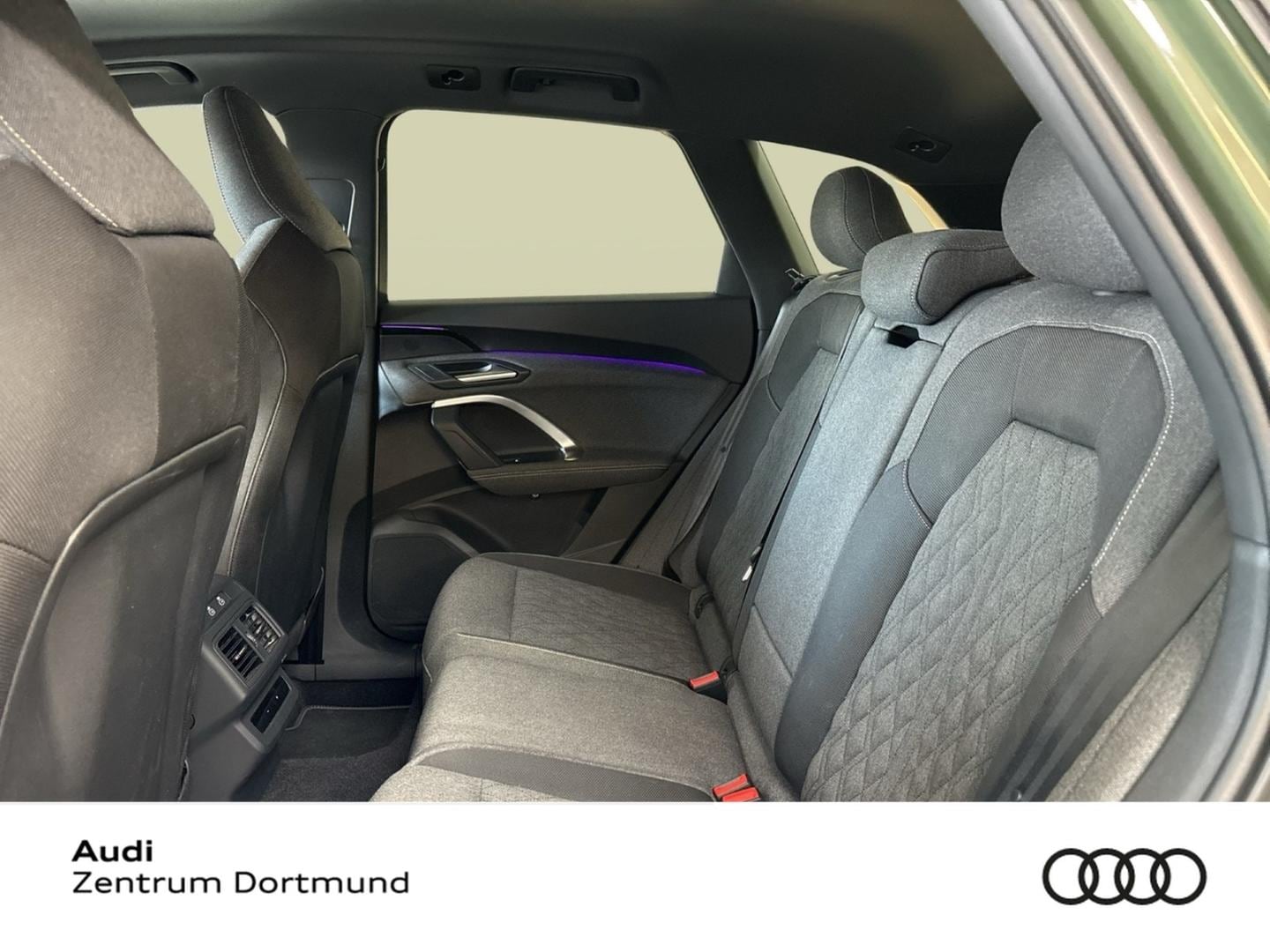 Bild über Audi Q5 SUV TFSI quattro 150 kW S tronic - für weitere Informationen kontaktieren Sie den Audi Partner