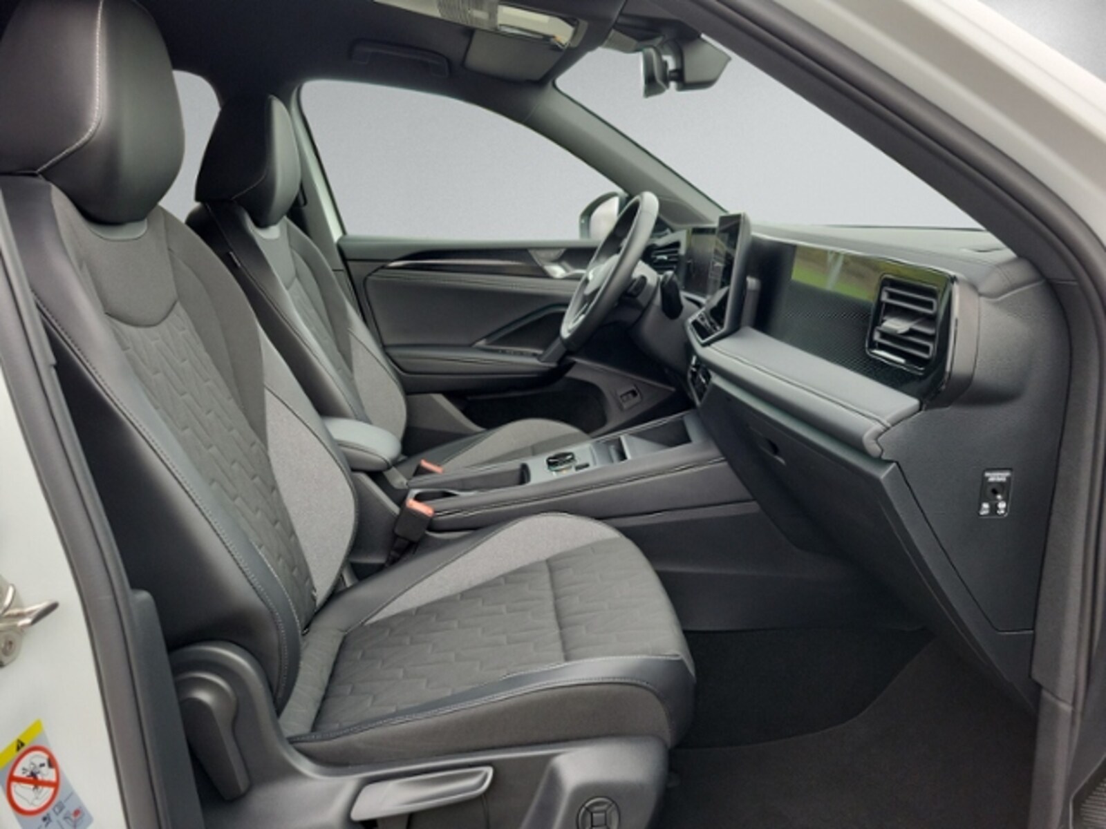 Volkswagen Tiguan – Bild 11