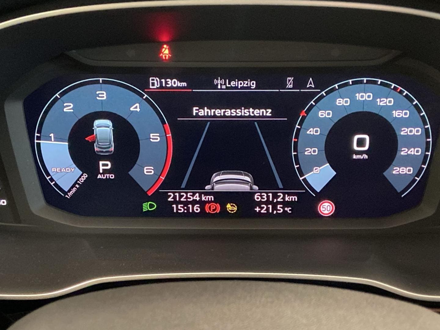 Bild über Audi Q3 Sportback S line 40 TDI quattro S tronic - für weitere Informationen kontaktieren Sie den Audi Partner