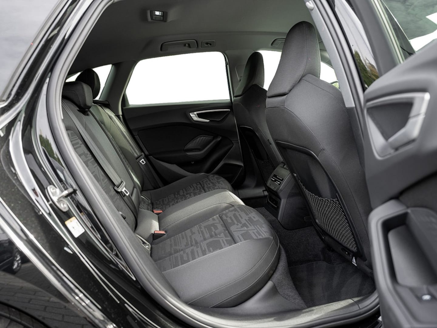 Bild über Audi A5 Avant TFSI 110 kW S tronic - für weitere Informationen kontaktieren Sie den Audi Partner