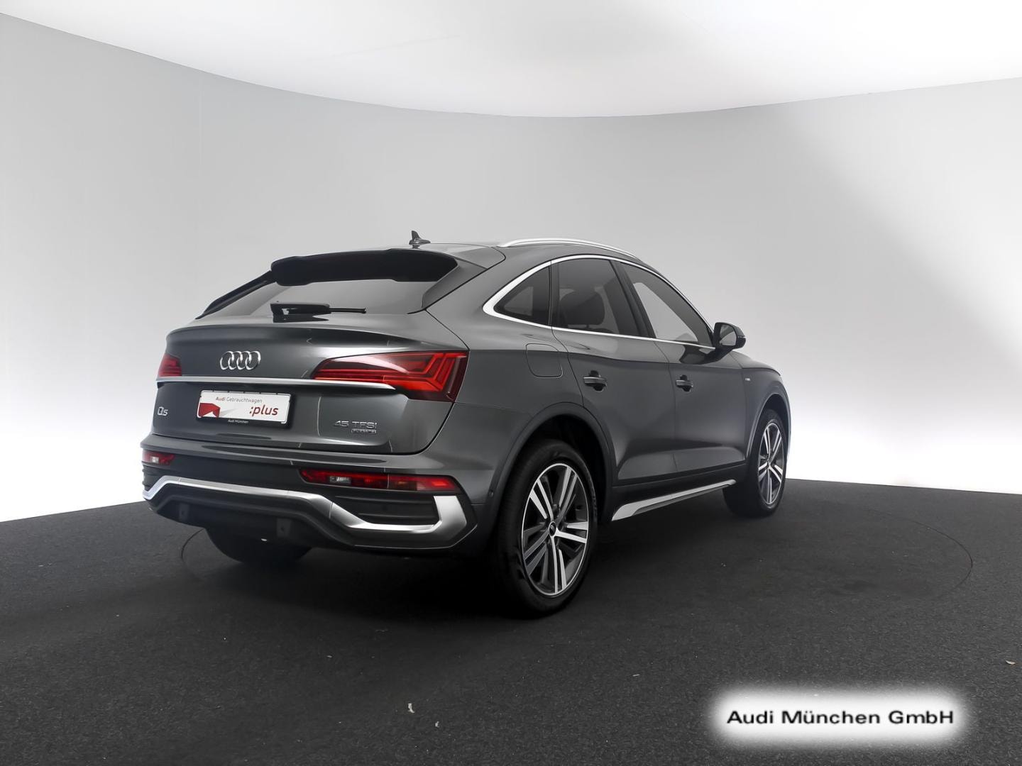 Bild über Audi Q5 Sportback 45 TFSI quattro S tronic - für weitere Informationen kontaktieren Sie den Audi Partner