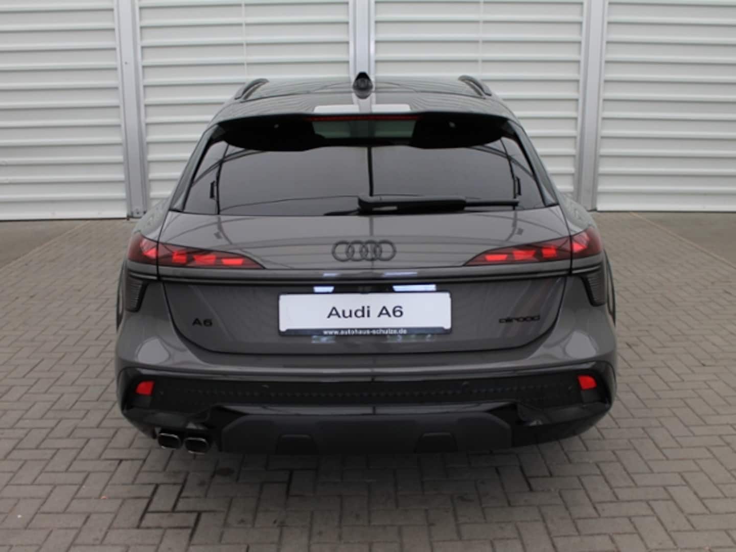 Bild über Audi A6 allroad TDI quattro 220 kW S tronic - für weitere Informationen kontaktieren Sie den Audi Partner