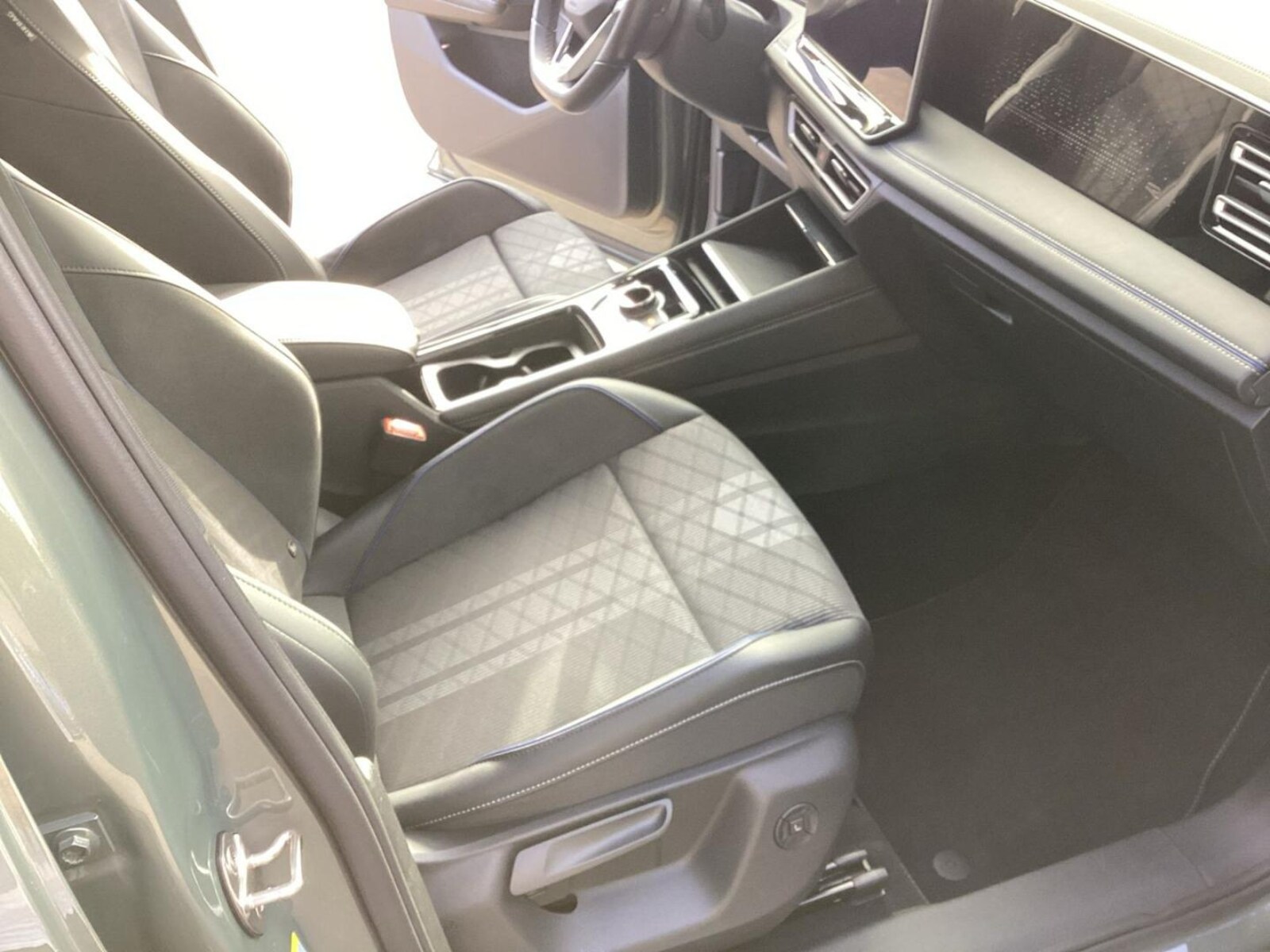 Volkswagen Tiguan – Bild 20