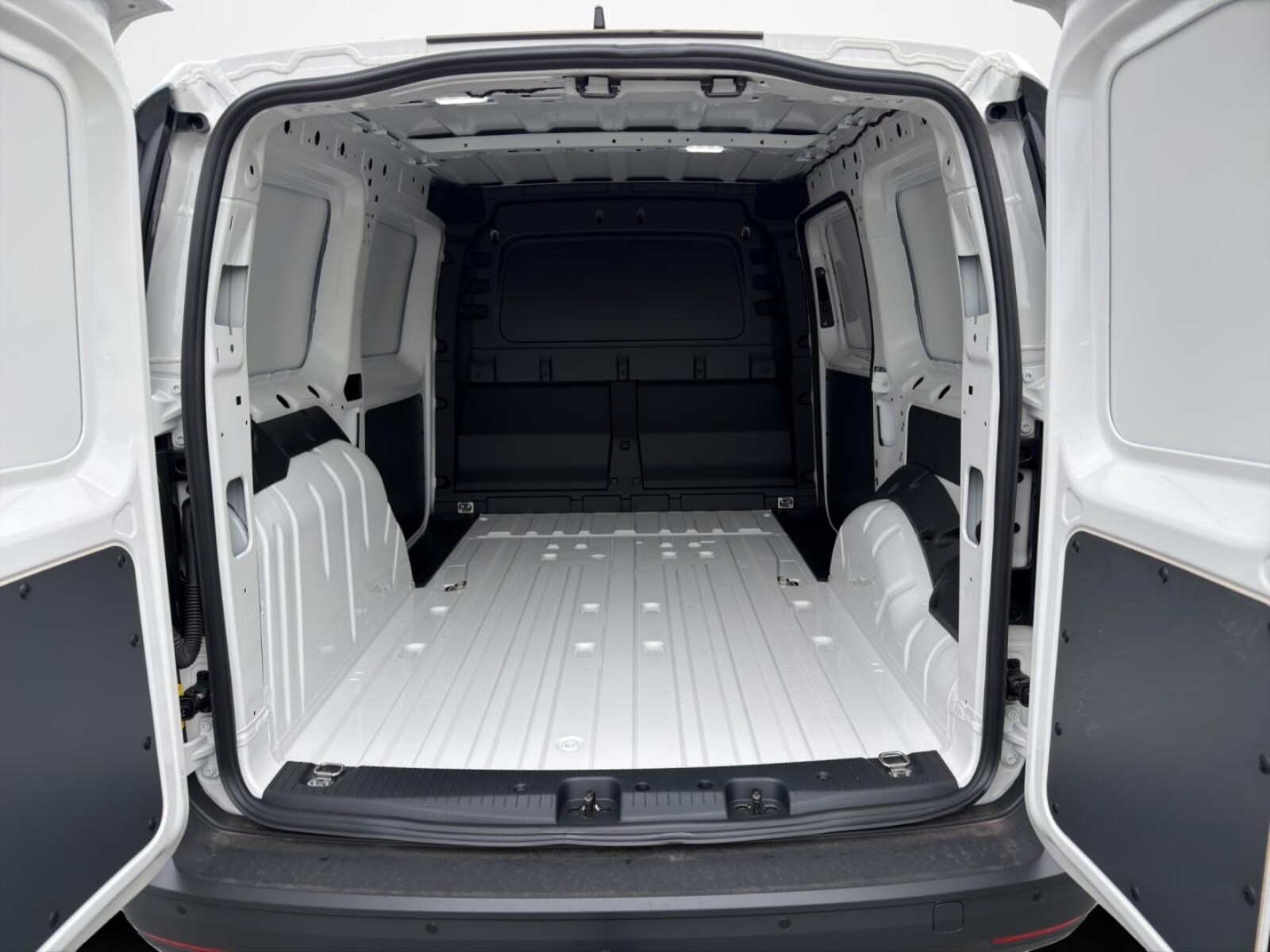 Volkswagen Caddy Maxi Cargo – Bild 12