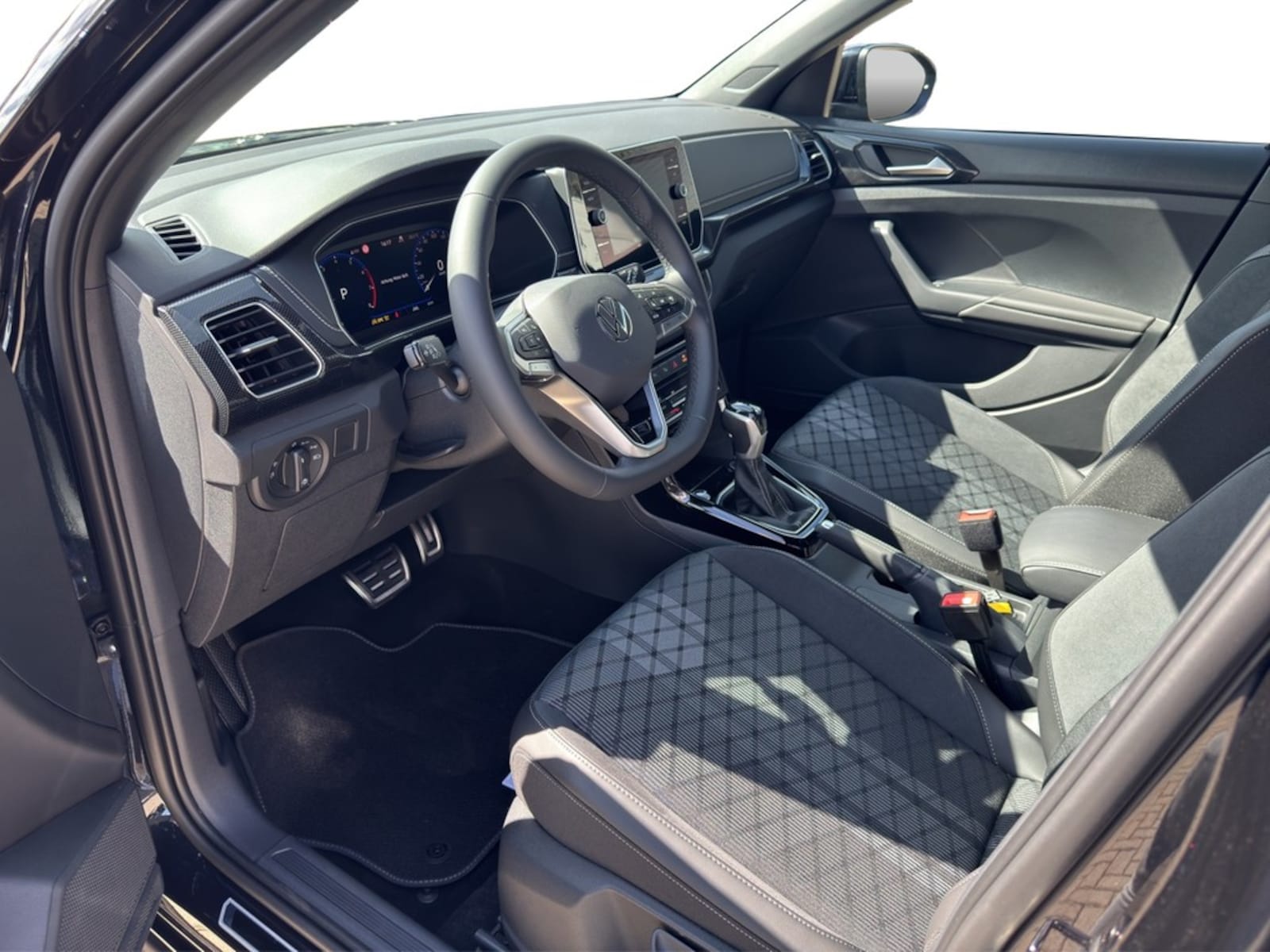 Volkswagen T-Cross – Bild 11