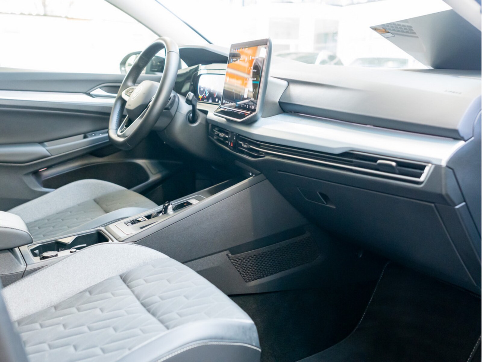 Volkswagen Golf Variant – Bild 2