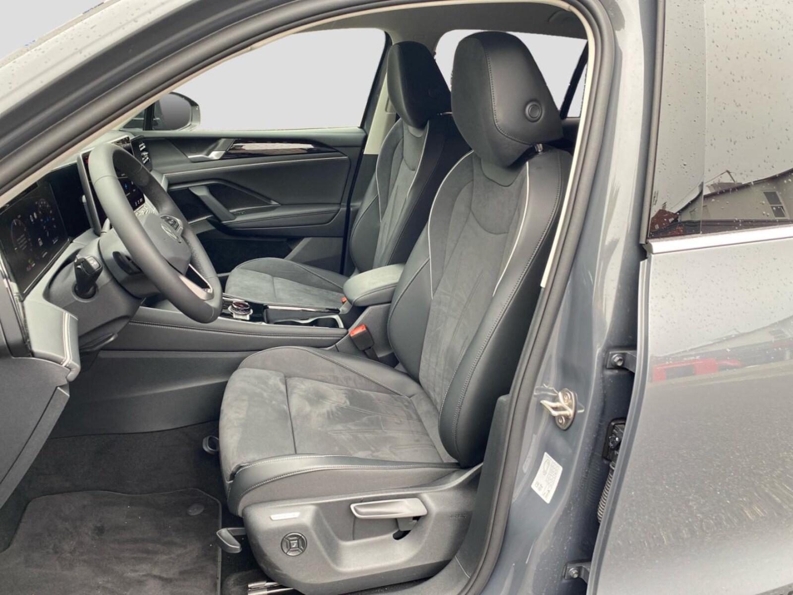 Volkswagen Tiguan – Bild 9