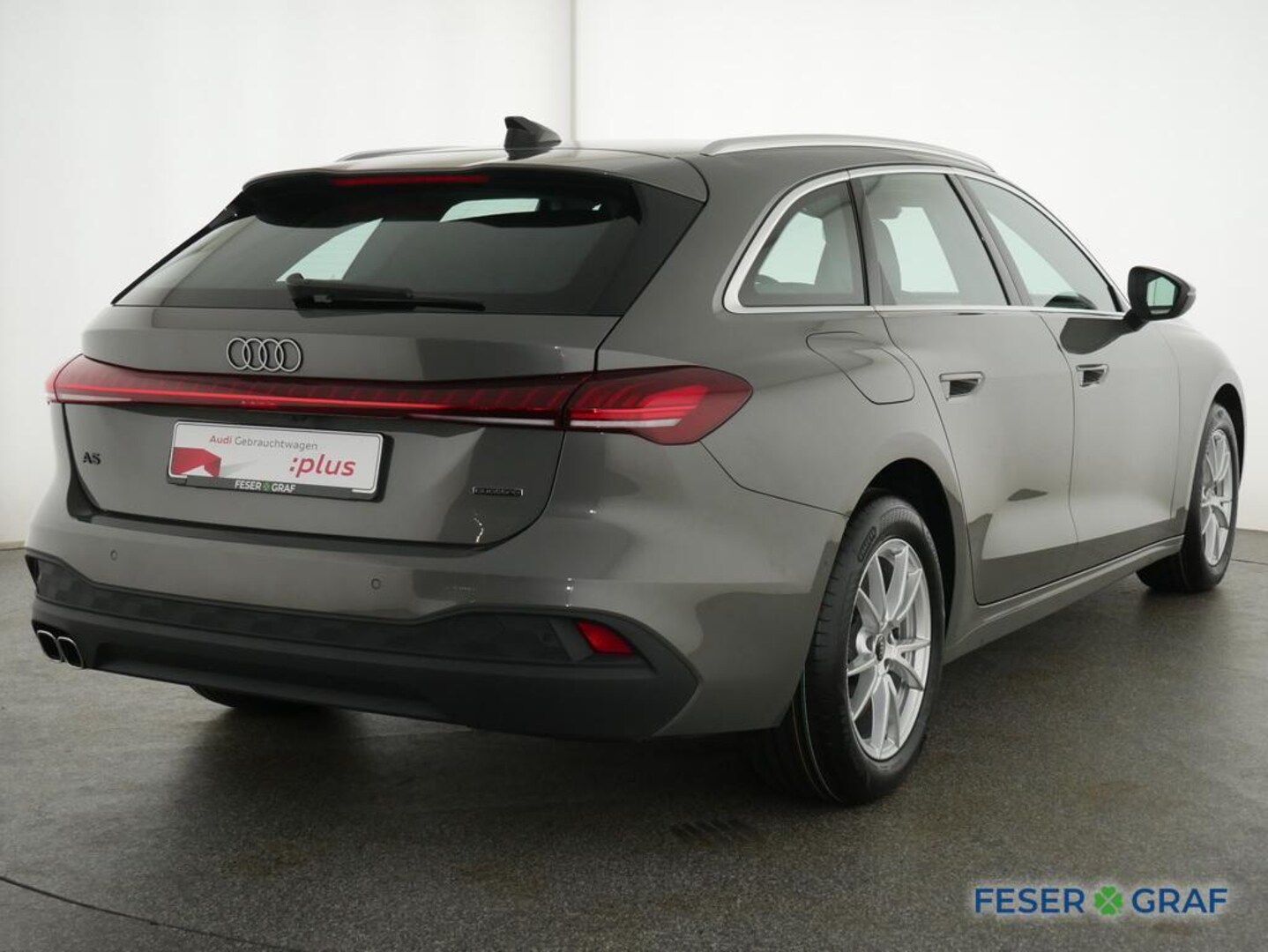 Bild über Audi A5 Avant TDI quattro 150 kW S tronic - für weitere Informationen kontaktieren Sie den Audi Partner