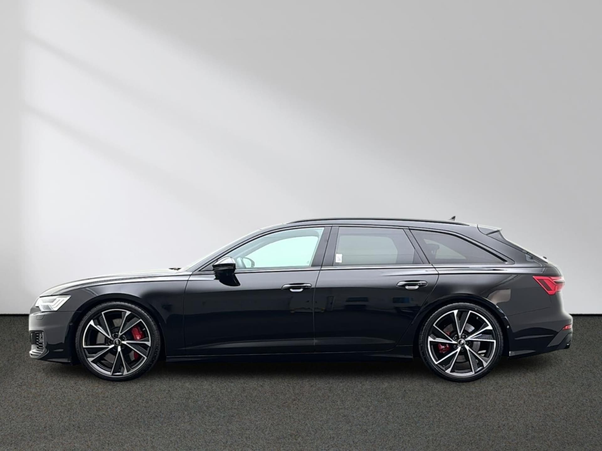 Audi S6 Avant