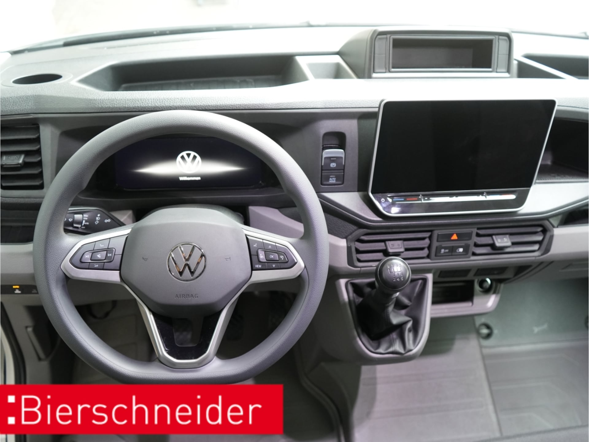 Volkswagen Crafter Kasten langer Radstand