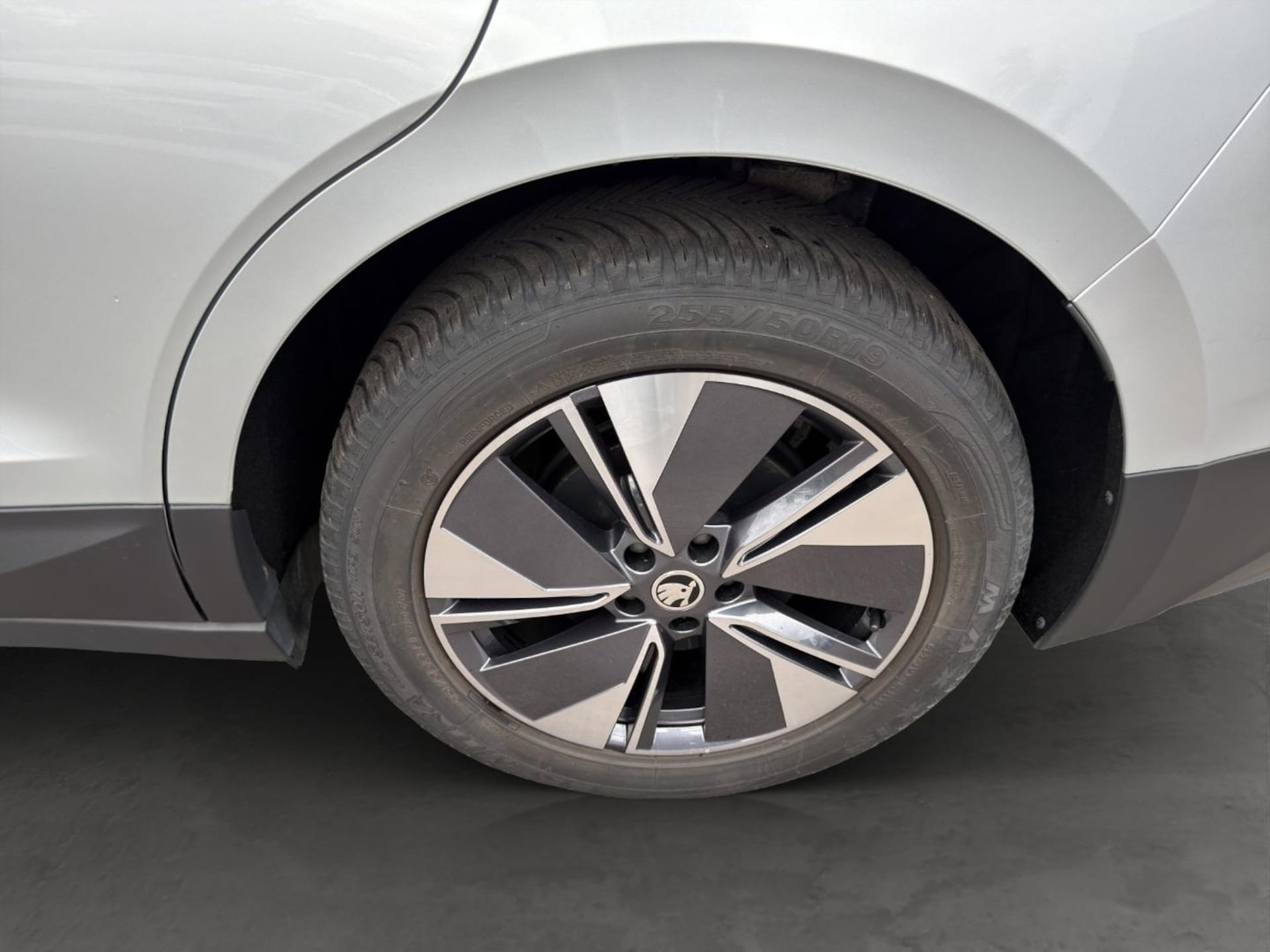Skoda Enyaq 85x