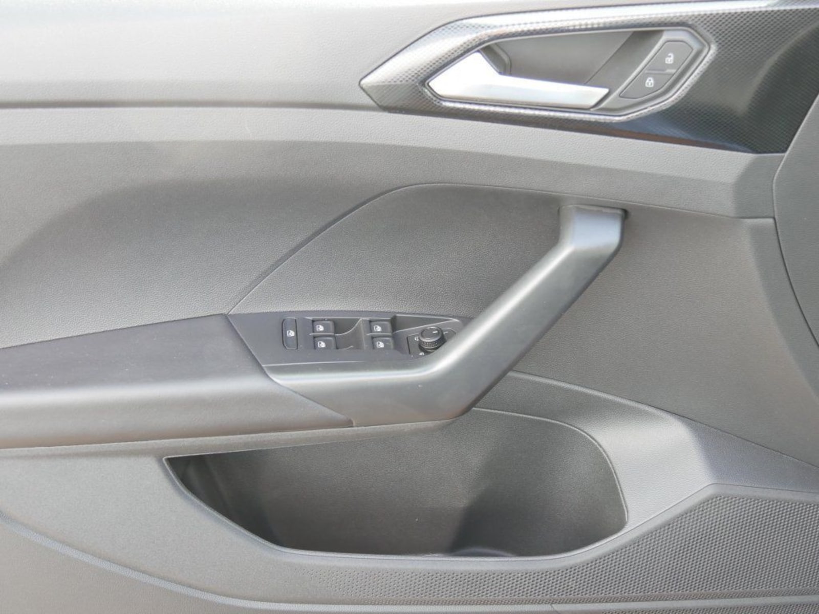 Volkswagen T-Cross – Bild 11