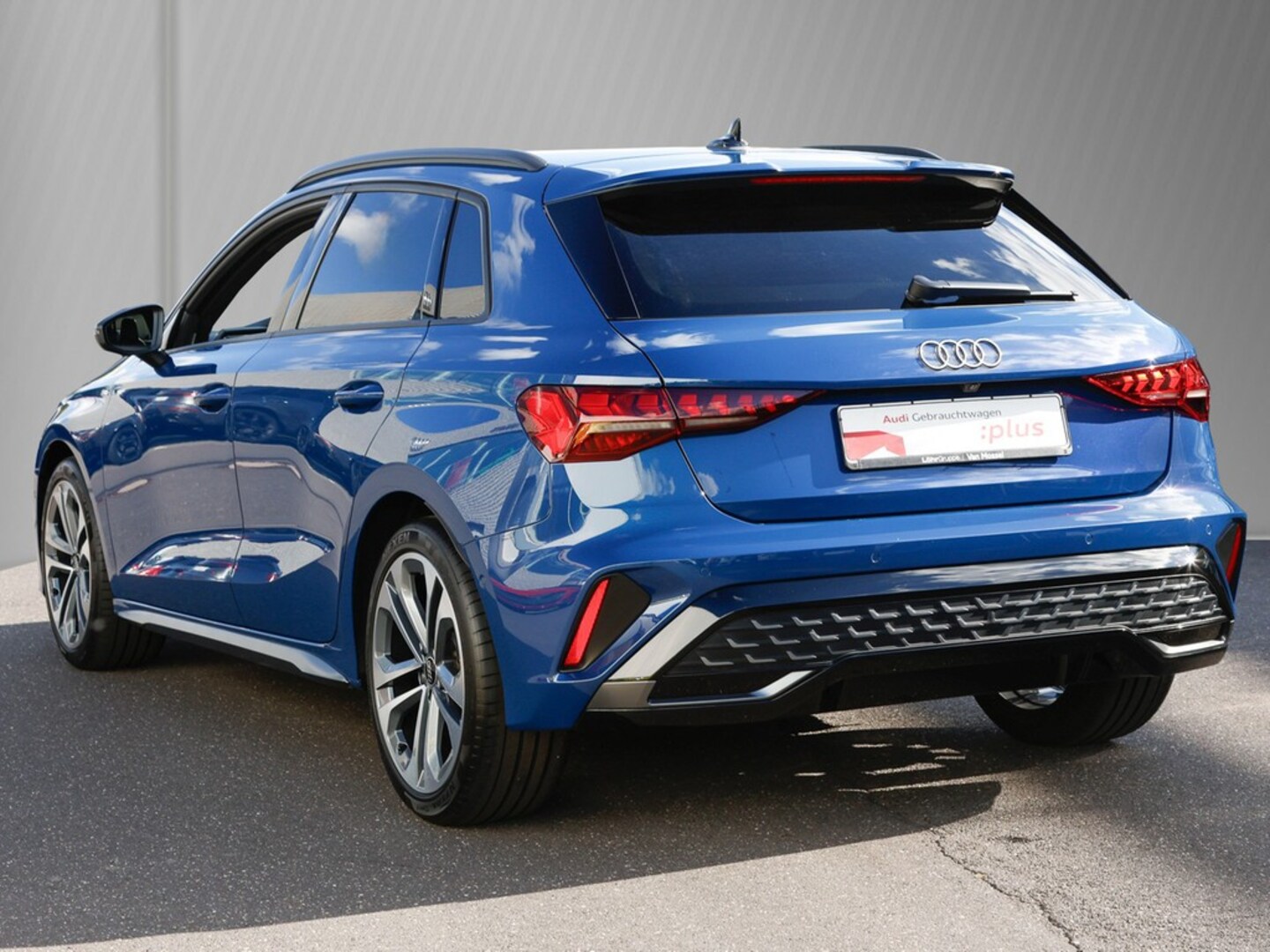 Bild über Audi A3 Sportback TFSI 85 kW S tronic - für weitere Informationen kontaktieren Sie den Audi Partner