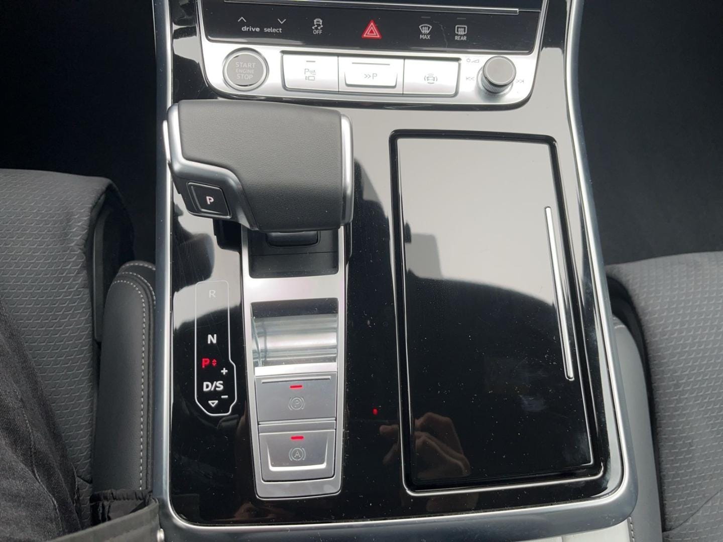 Bild über Audi Q8 SUV 50 TDI quattro tiptronic - für weitere Informationen kontaktieren Sie den Audi Partner