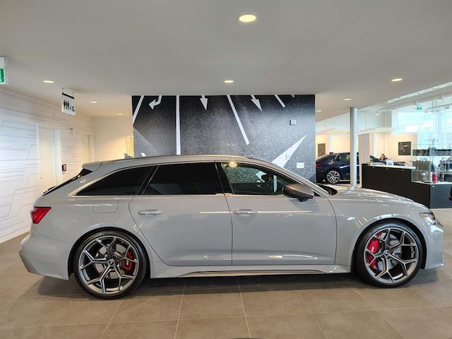 2024 Audi RS 6 Avant performance