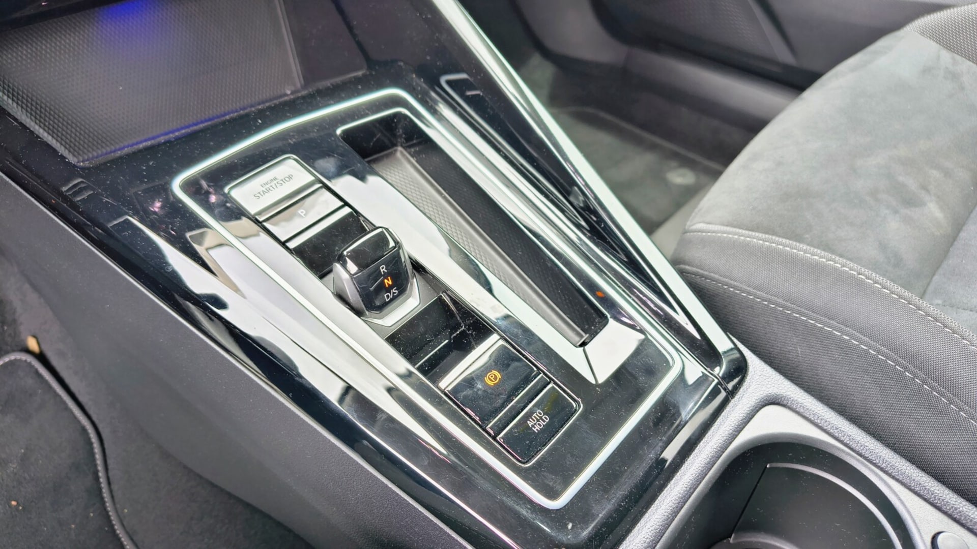 Volkswagen Golf Style