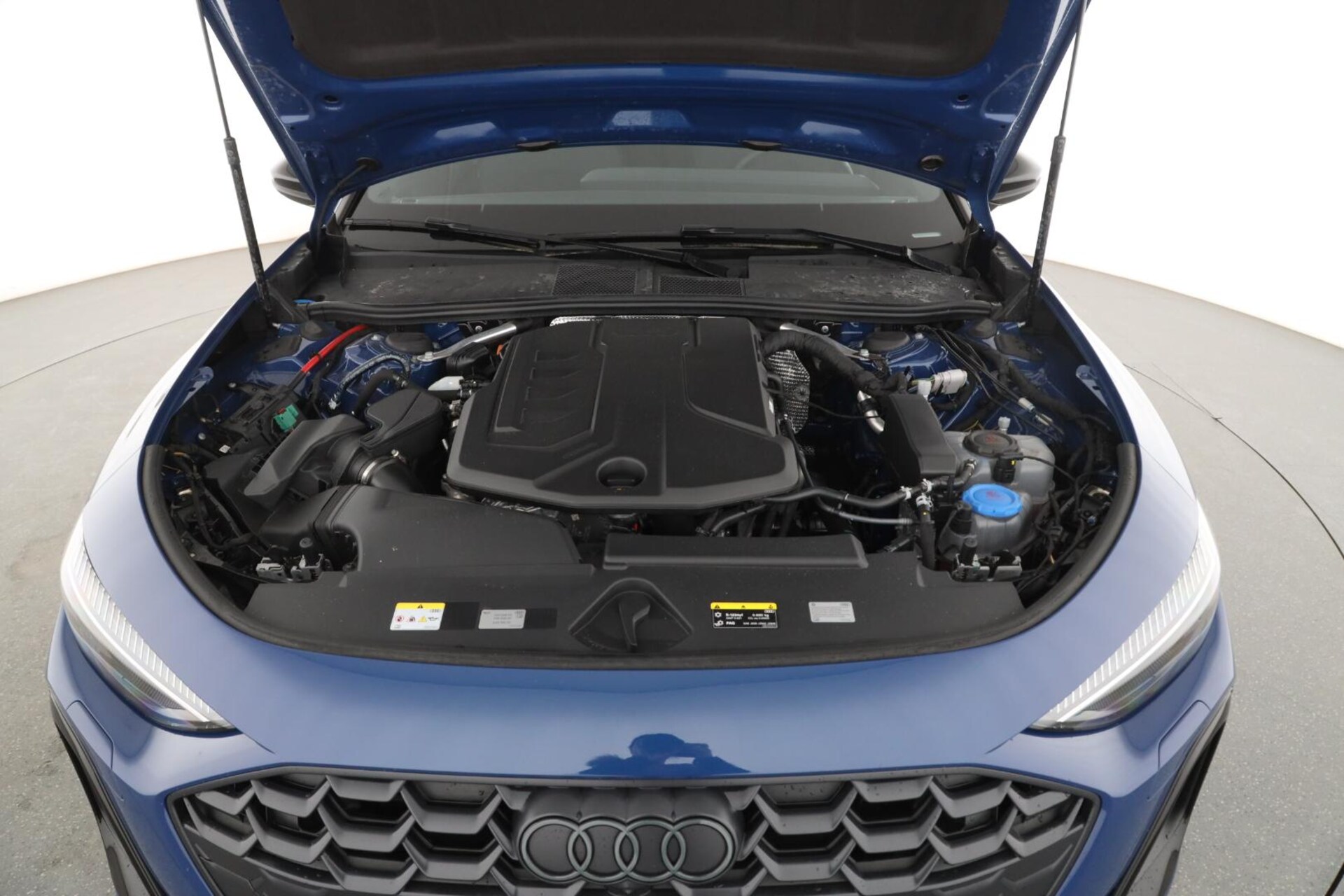 Audi A5 Avant e-hybrid