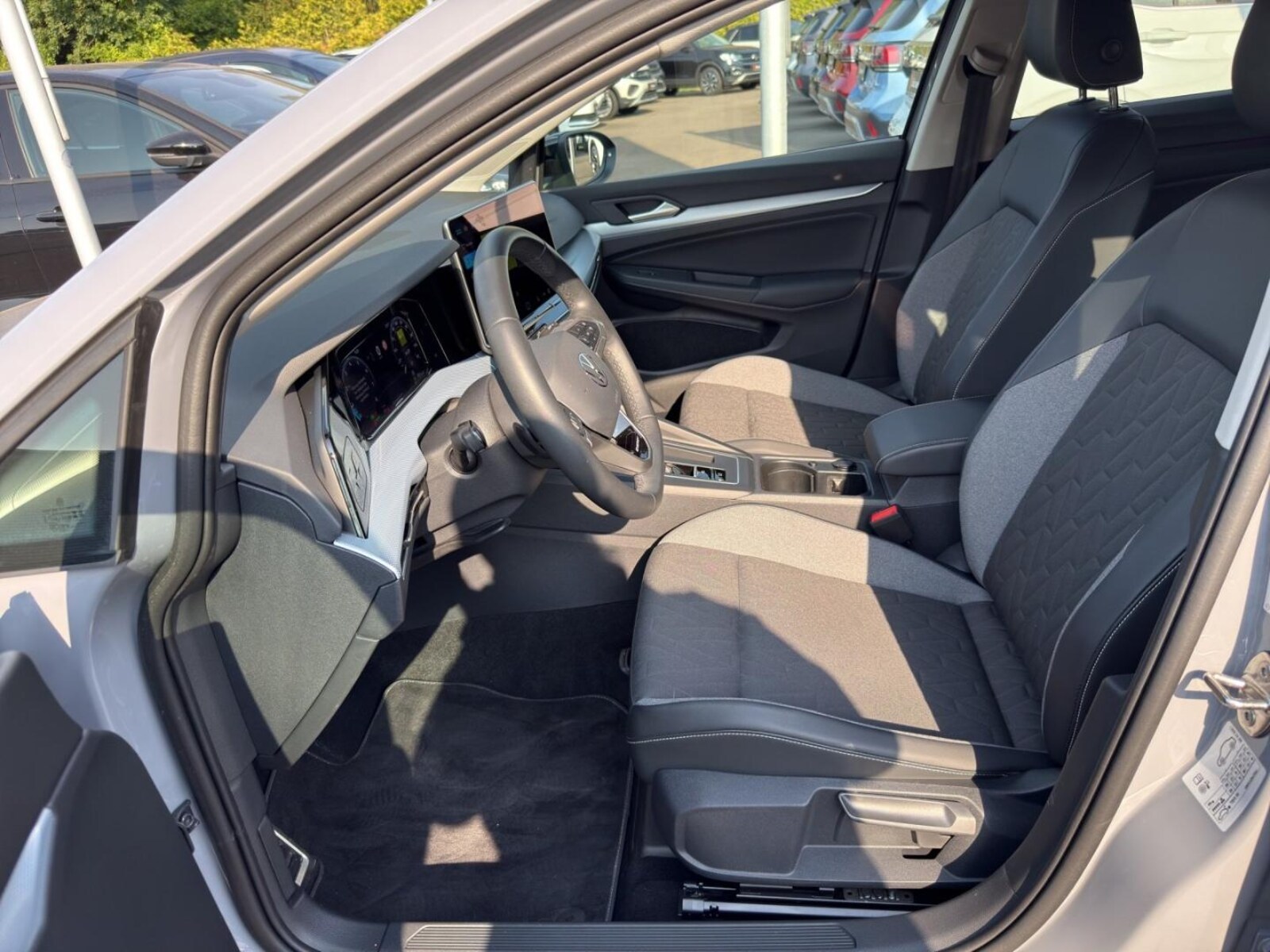 Volkswagen Golf Variant – Bild 7