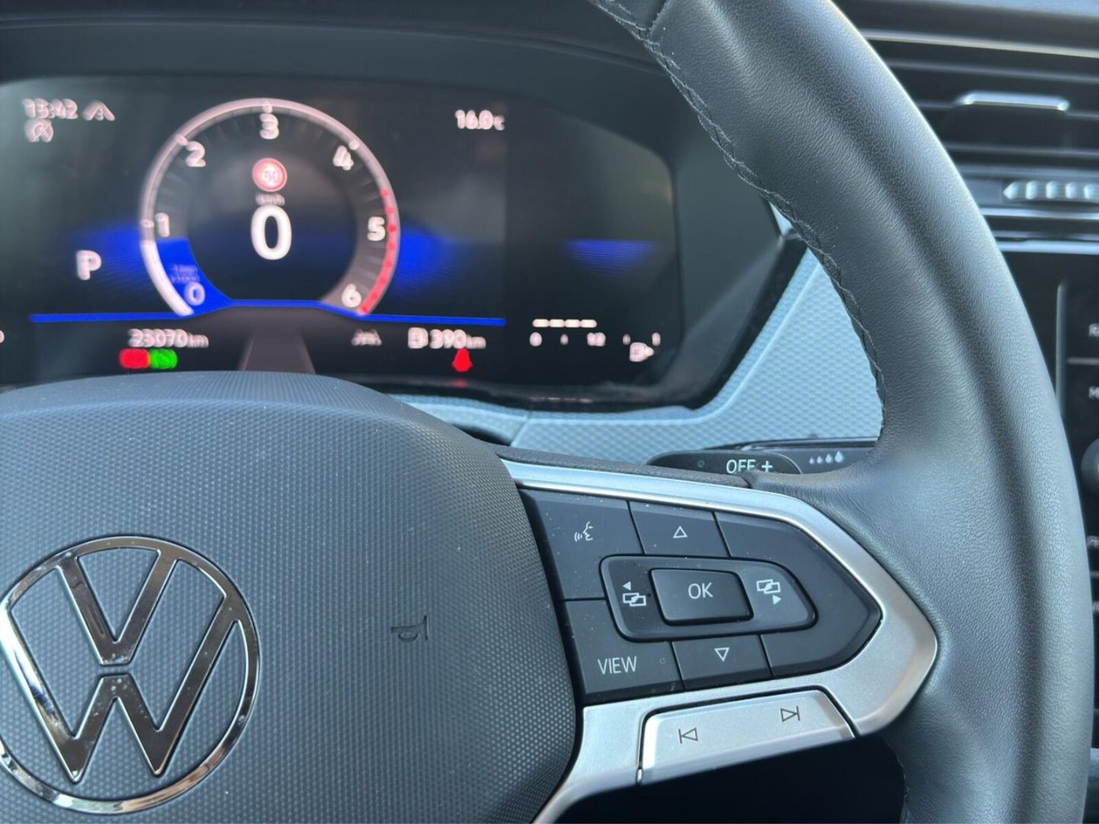Volkswagen Touran – Bild 19