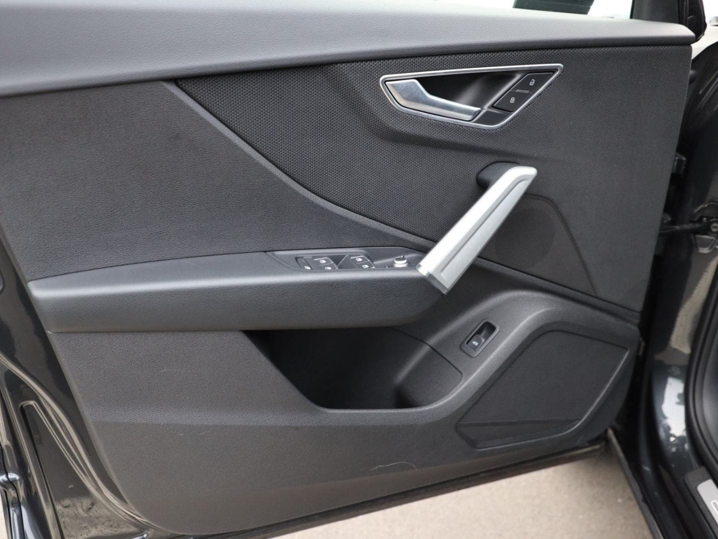 Bild über Audi Q2 advanced 35 TFSI S tronic - für weitere Informationen kontaktieren Sie den Audi Partner
