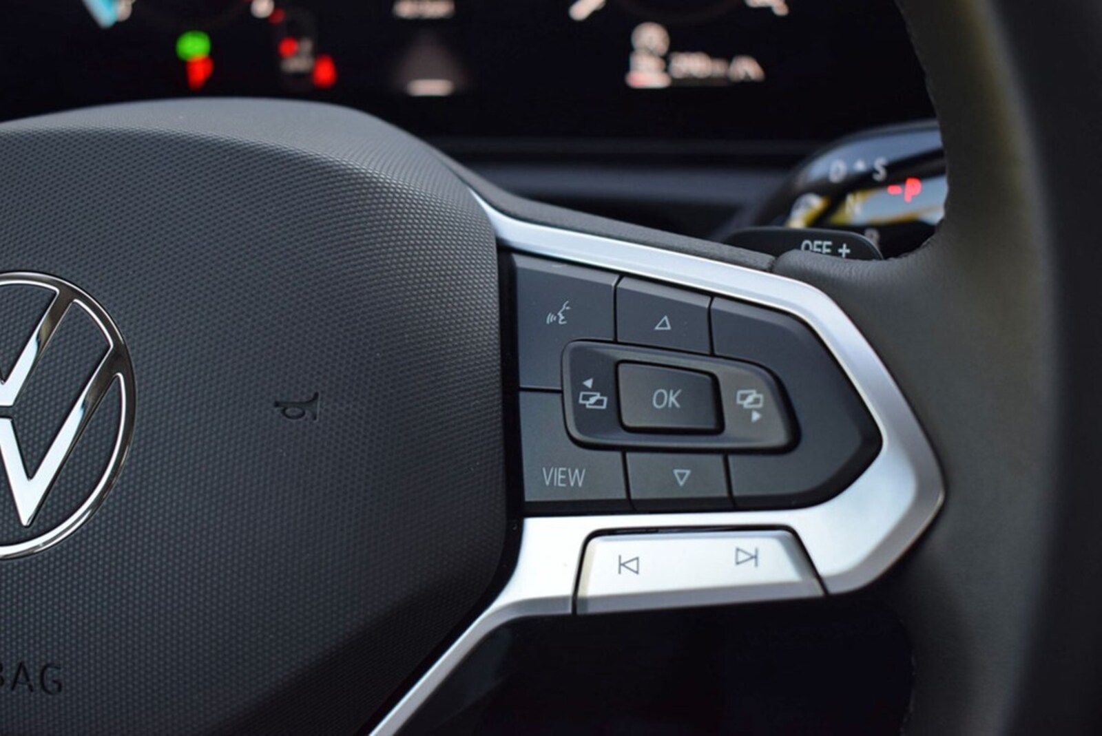 Volkswagen Tiguan – Bild 12