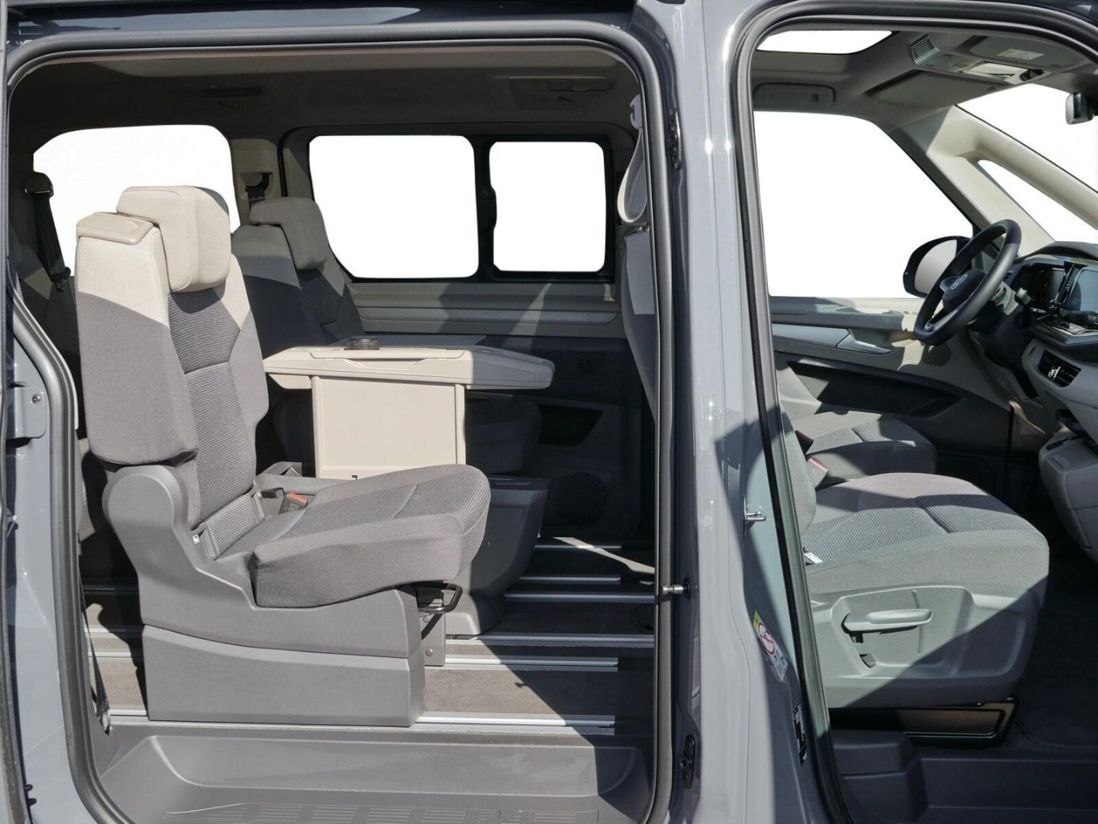 Volkswagen Multivan – Bild 16