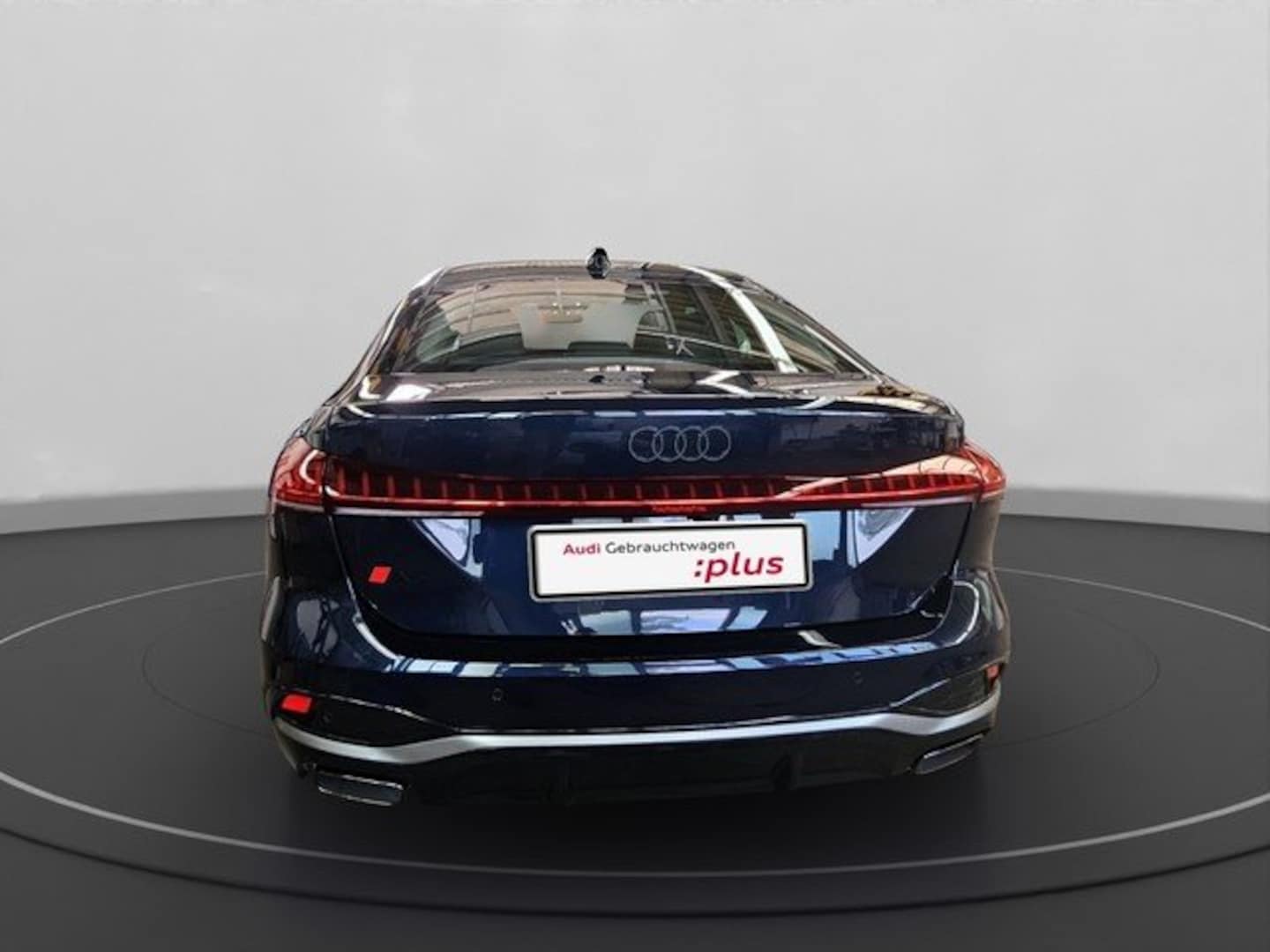 Bild über Audi A5 Limousine TFSI quattro S tronic - für weitere Informationen kontaktieren Sie den Audi Partner