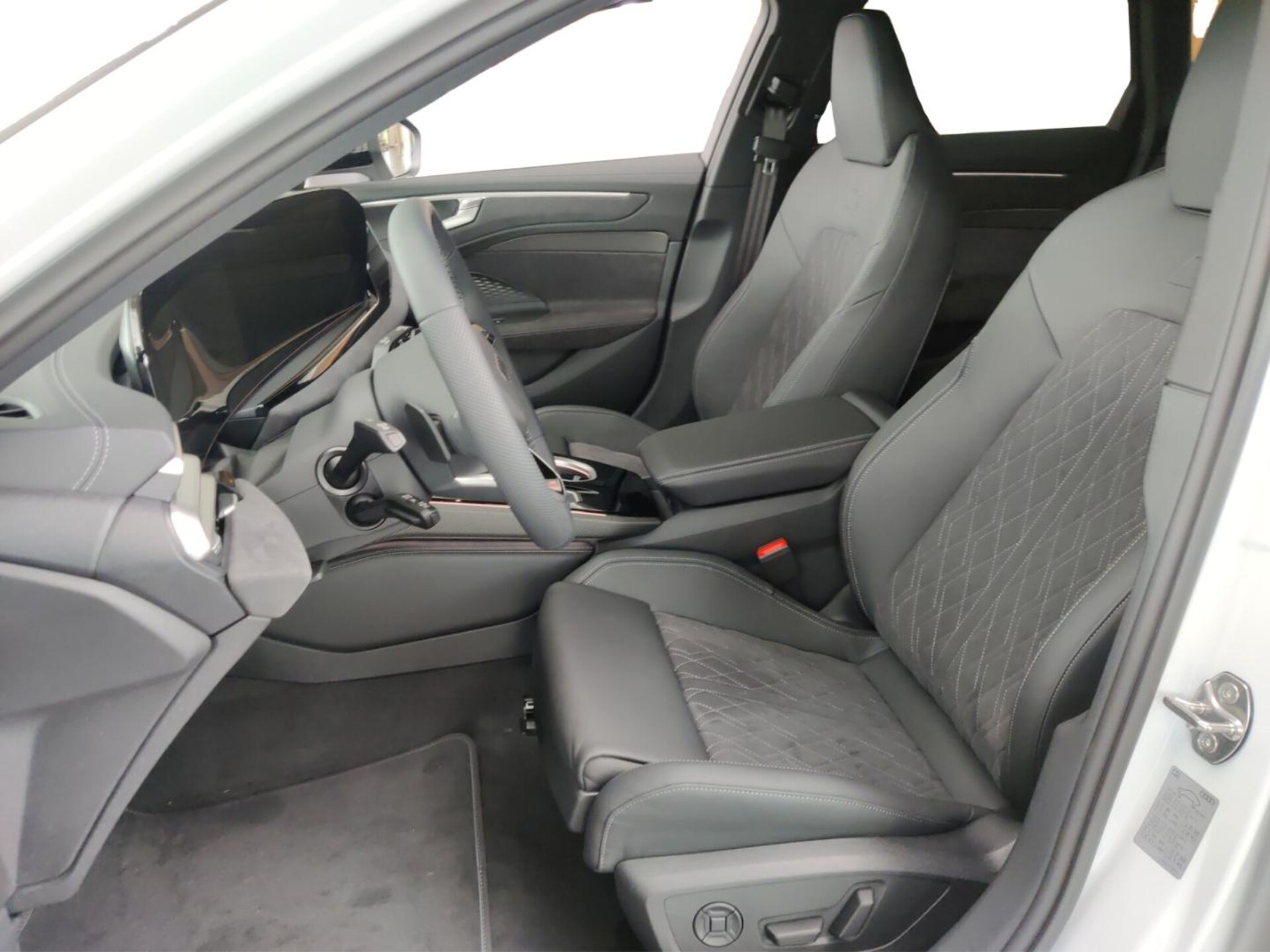 Audi A6 Avant edition one