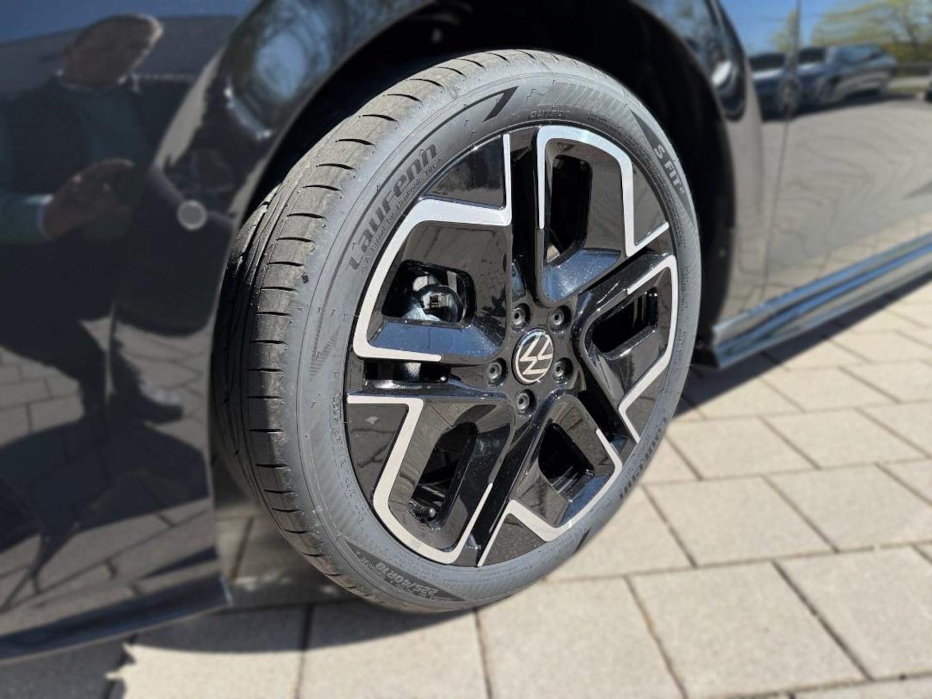 Volkswagen Golf R-Line