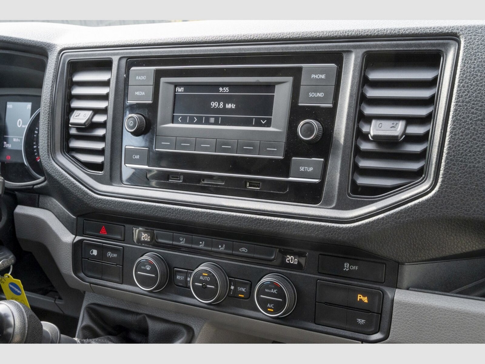 Volkswagen Crafter Kasten langer Radstand – Bild 10