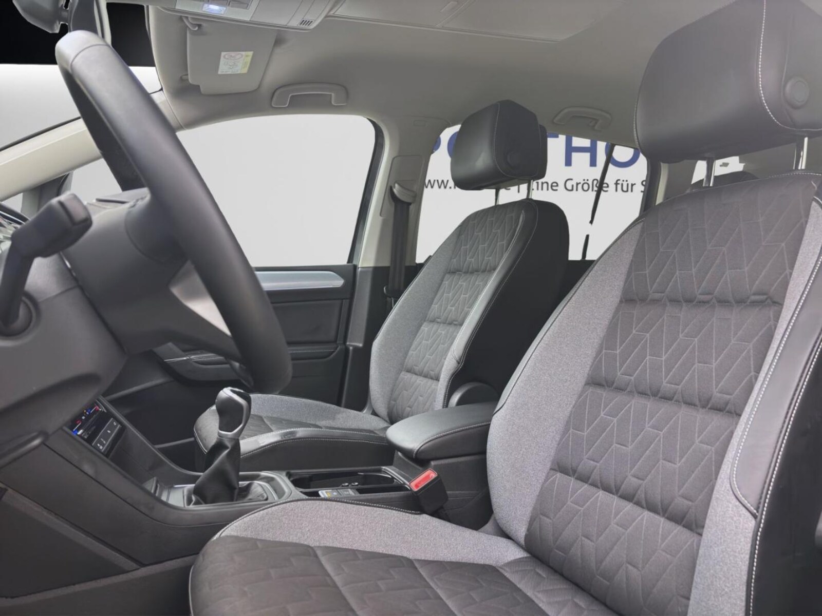 Volkswagen Touran – Bild 10
