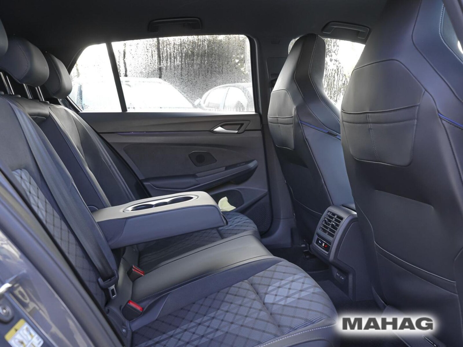 Volkswagen Golf – Bild 17