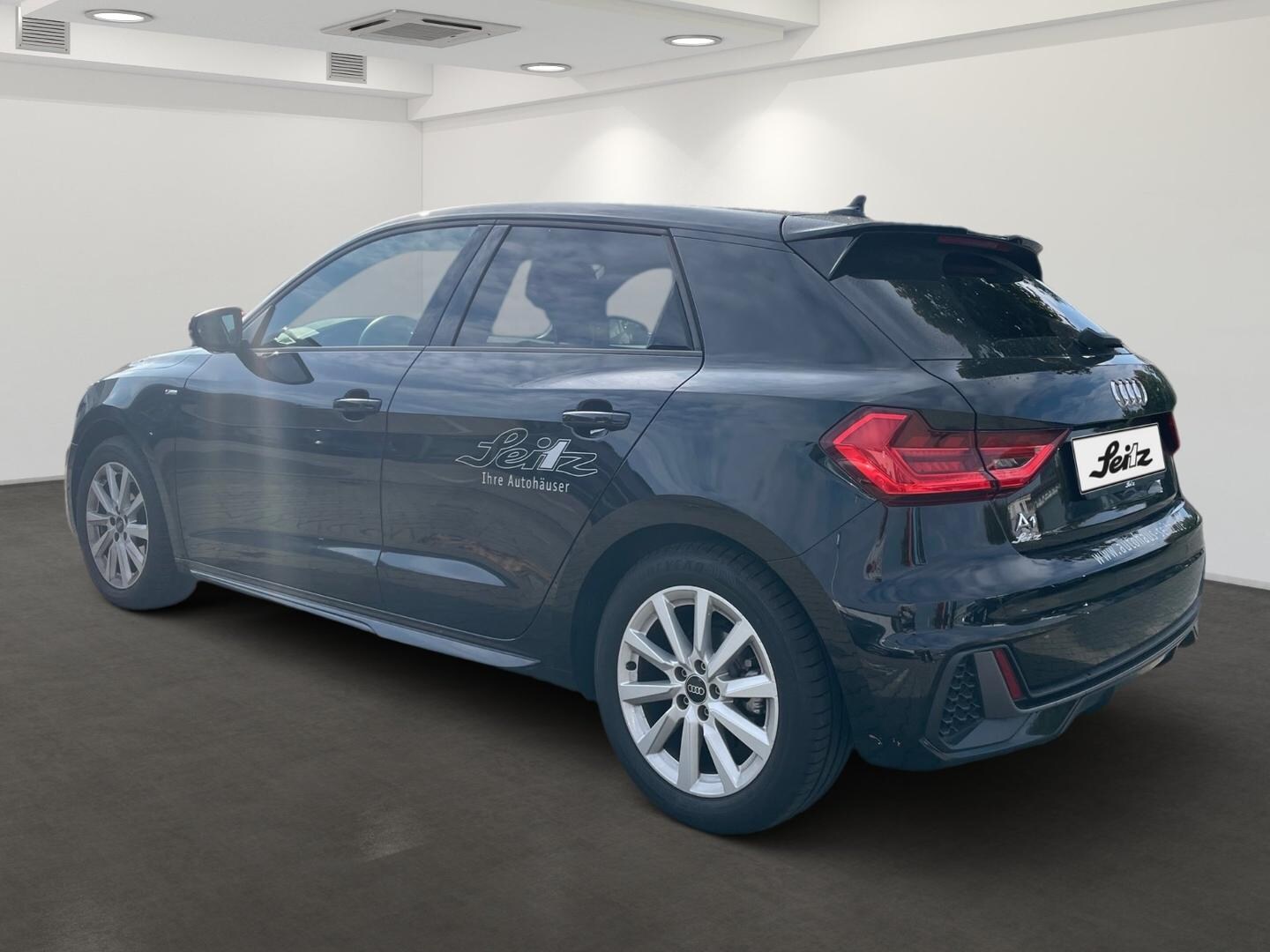 Bild über Audi A1 Sportback S line 30 TFSI S tronic - für weitere Informationen kontaktieren Sie den Audi Partner