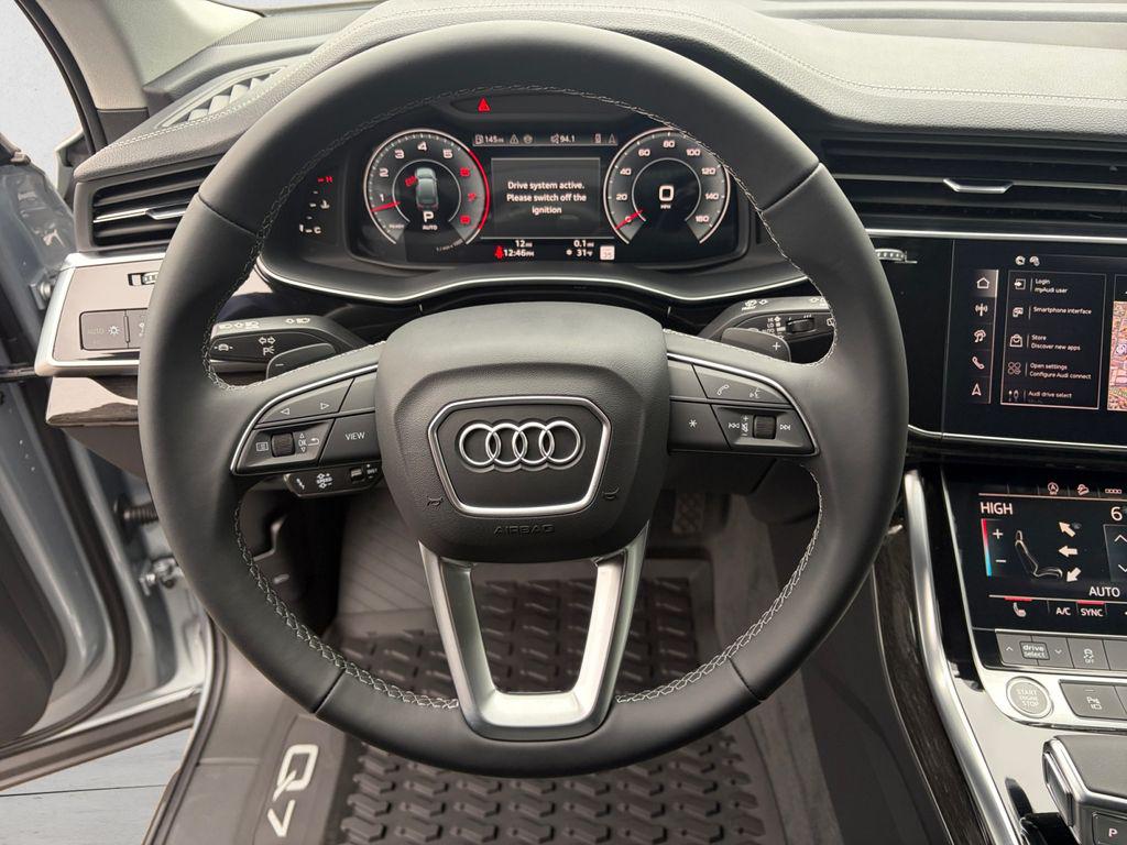2026 Audi Q7 Premium - Photo 11