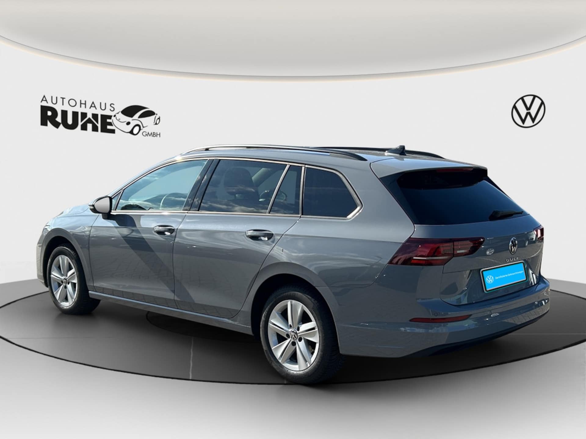 Volkswagen Golf Variant Life