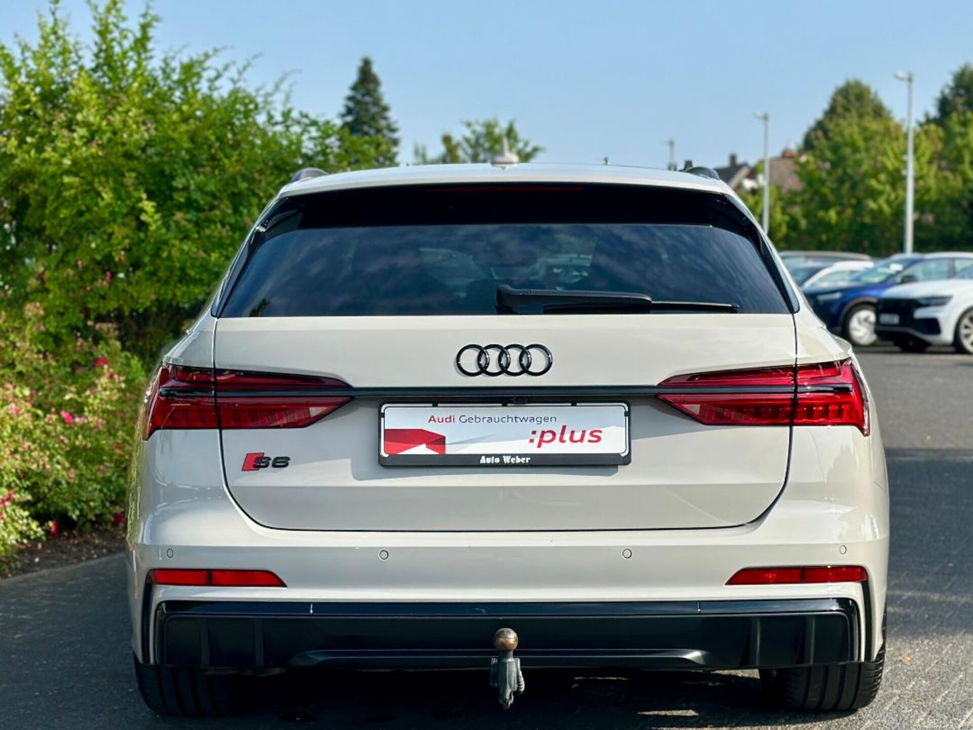 Audi S6 Avant